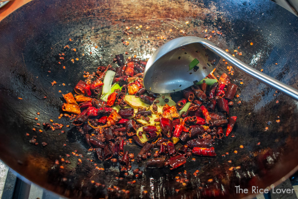 Pepper seasoning for Sichuan (Chongqing) dry pepper baked chicken wings 重庆辣子烤鸡翅