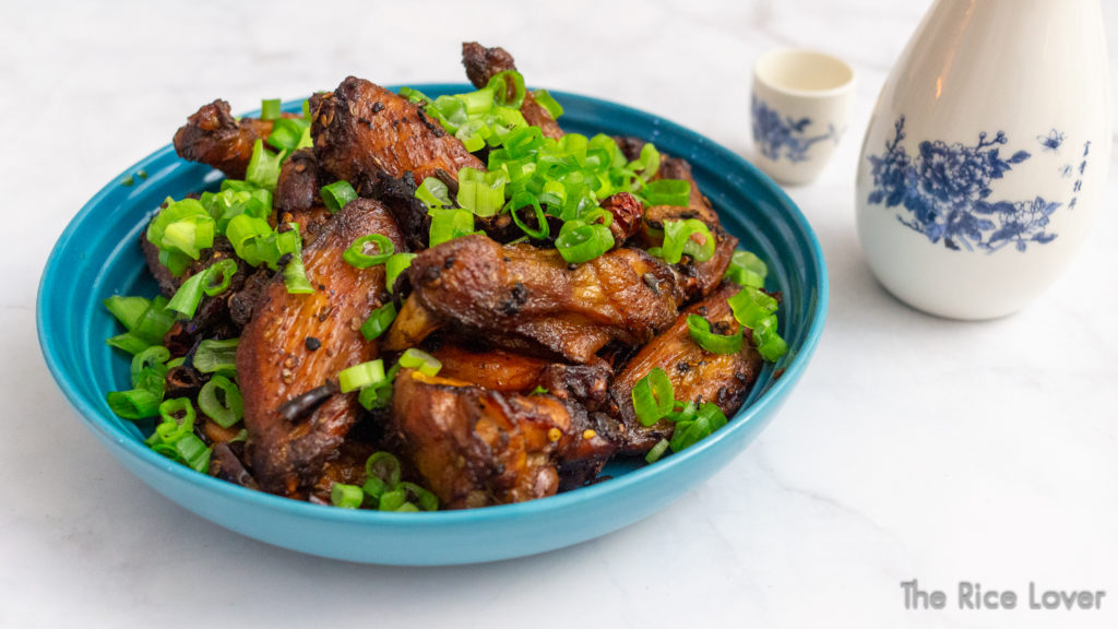 Sichuan (Chongqing) dry pepper baked chicken wings 重庆辣子烤鸡翅